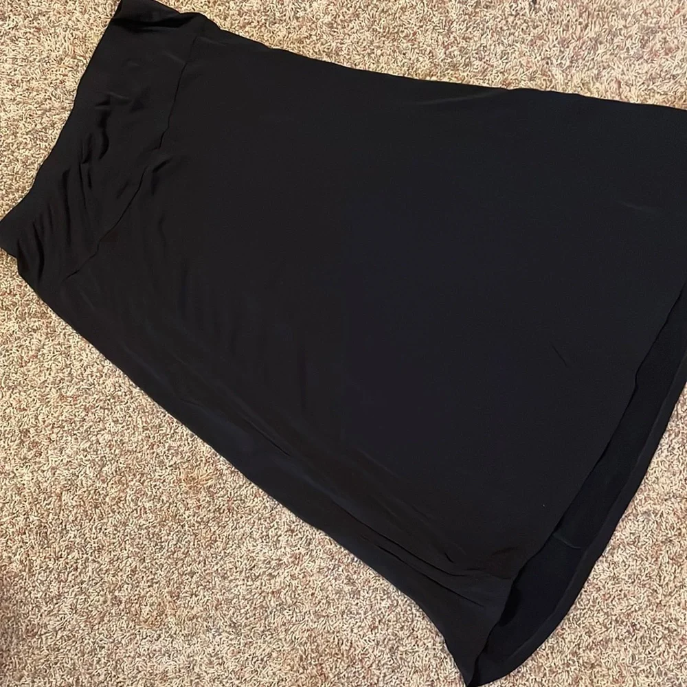 Motherhood Maternity black skirt size xl - Picture 1 of 4